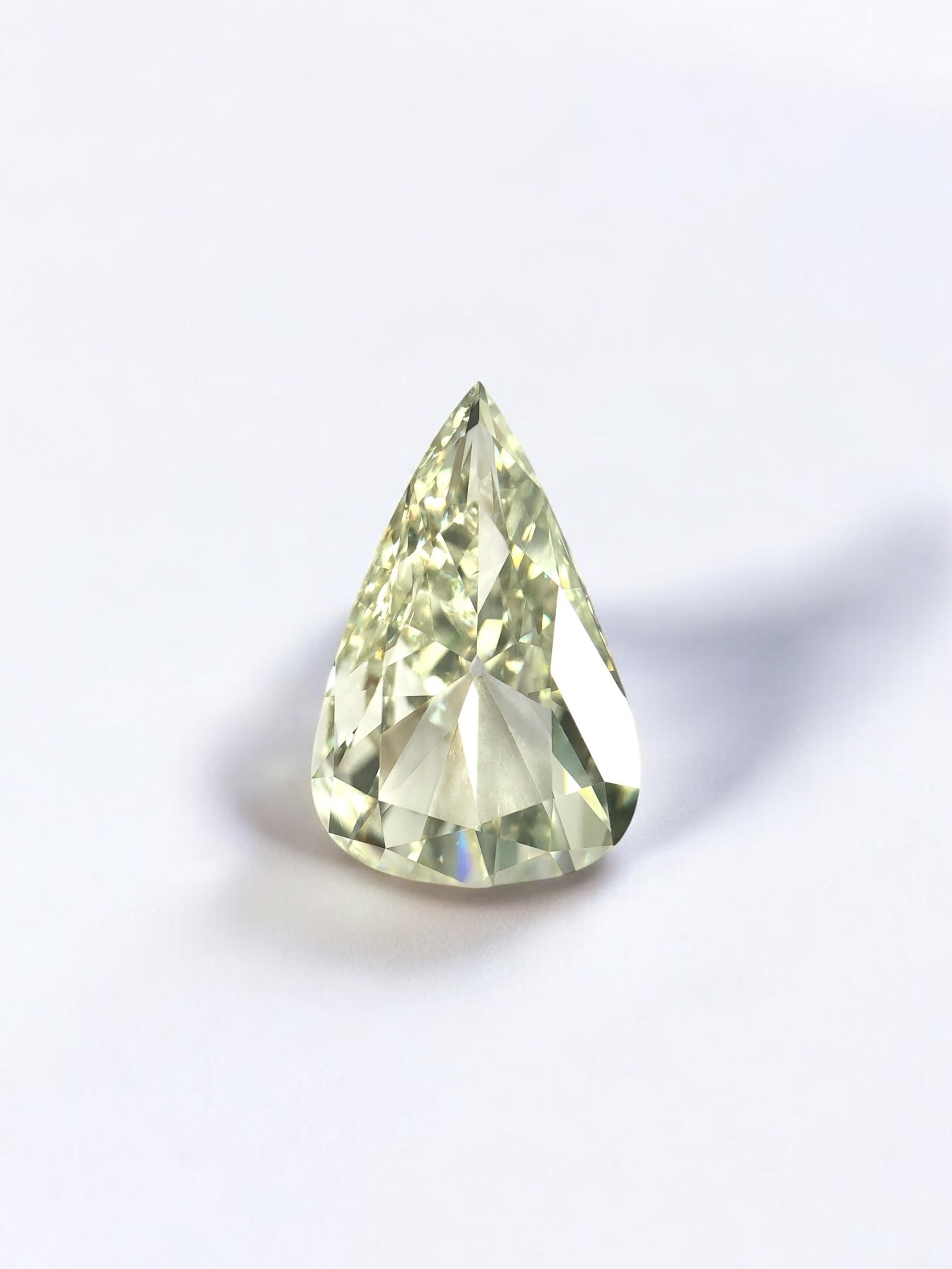 Pear shape M color old mine cut daimond