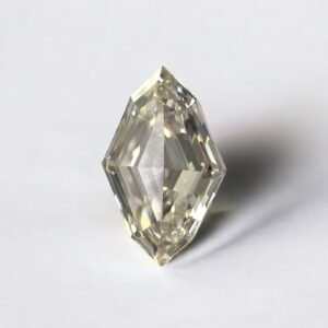 Lozenge shape I color step cut diamond