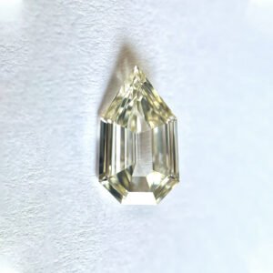 Shield shape I color Step cut  diamond
