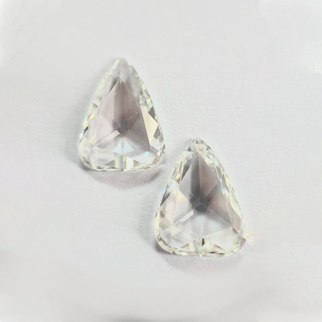 Pear shape I color Rose cut pair diamond