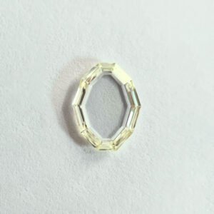 Oval shape M colour Step cut Portrait diamond