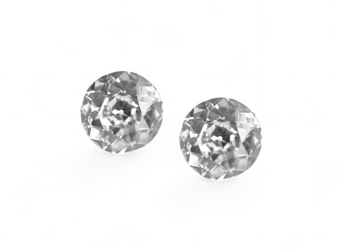 Round Cut Natural Matching Pair Diamonds